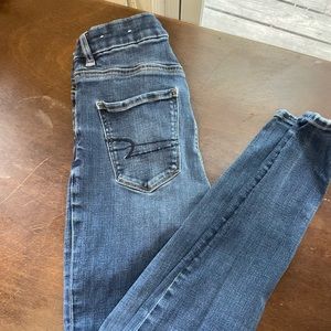 Girls American eagle jeans